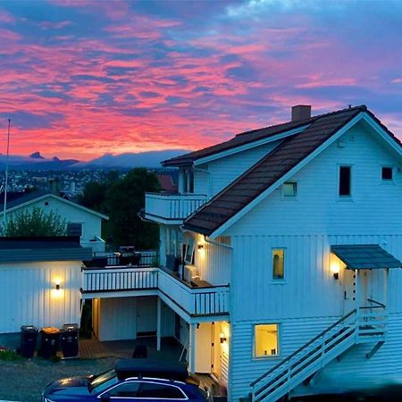 Appartement New! Modern - Central - Cozy Place By The Sherpa Stairs à Tromsø Extérieur photo