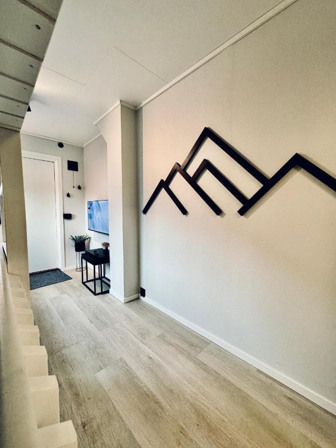 Appartement New! Modern - Central - Cozy Place By The Sherpa Stairs à Tromsø Extérieur photo